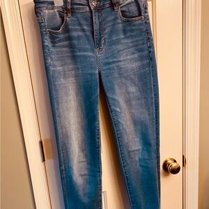 American Eagle Outfitters Light Blue Skinny Jeans